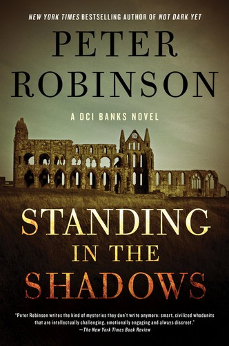 Standing in the Shadows (DCI Banks, Bk. 28)