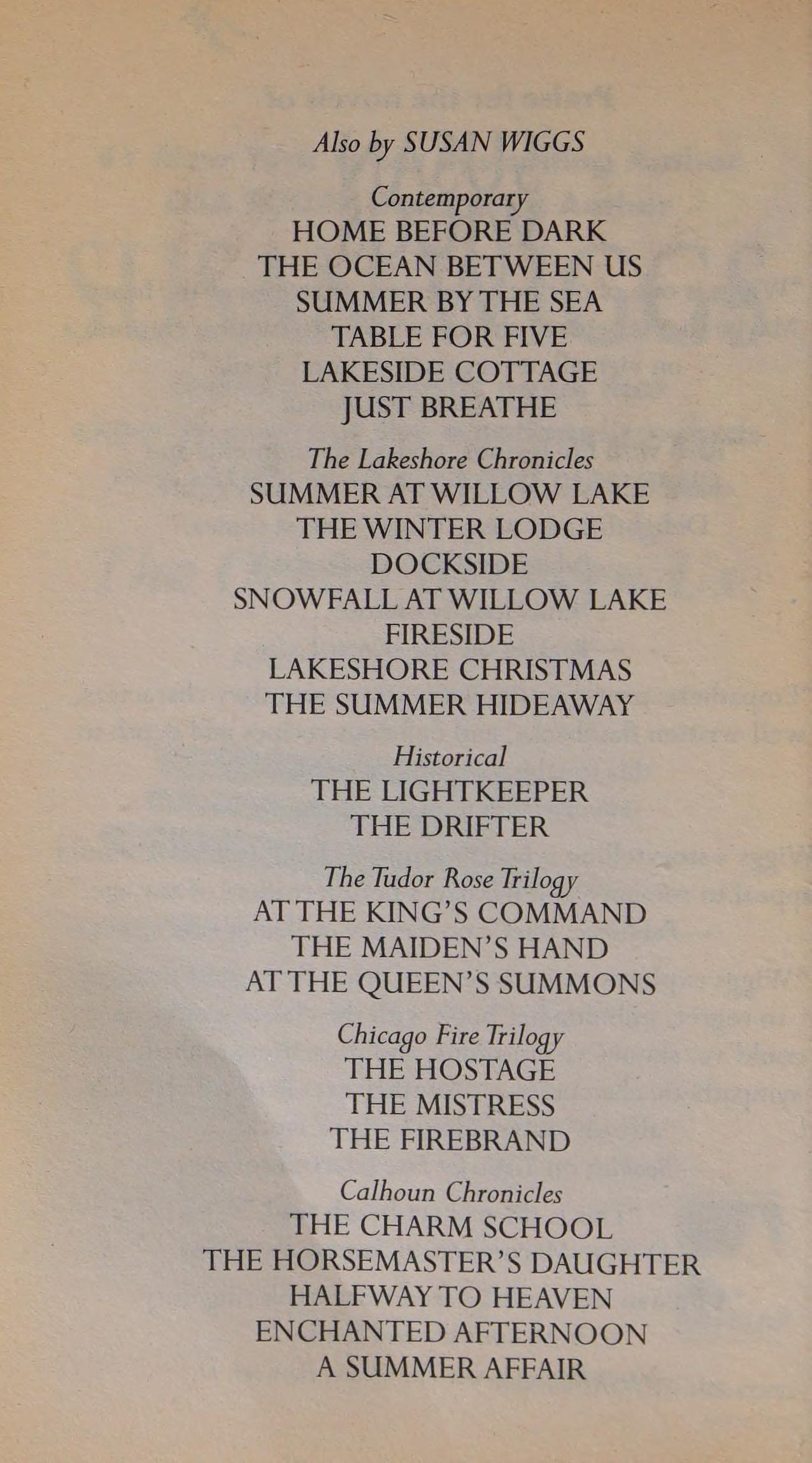Snowfall at Willow Lake by Susan Wiggs, ISBN 9780778329596