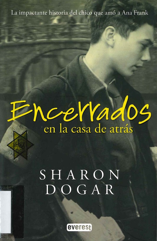 Encerrados en la casa de atras